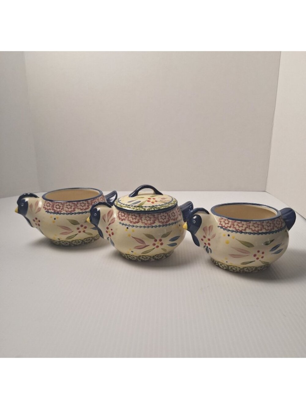 SET OF (3) TEMP-TATIONS OLD WORLD BY TARA 16 OZ CHICKEN SOUP BOWLS LID OVENWARE